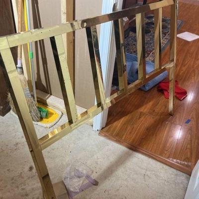 Brass full size bed frame (53x38â€)