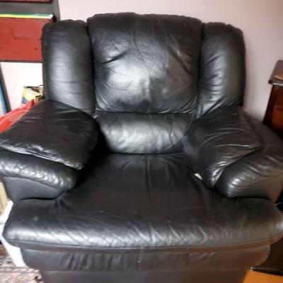 Black Leather Easy Chair