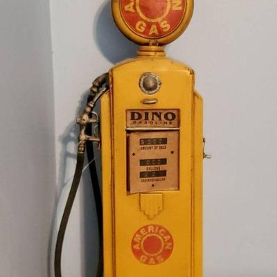 Tin American Gas Pump