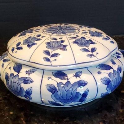 Ceramic Blue/White Floral Soup Tureen