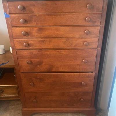 Dresser (34x19x38â€)