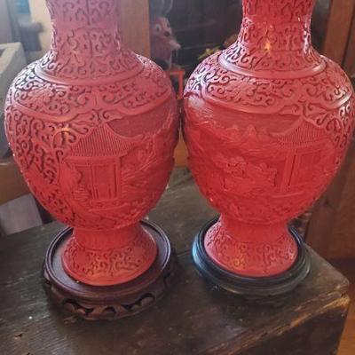 Urns