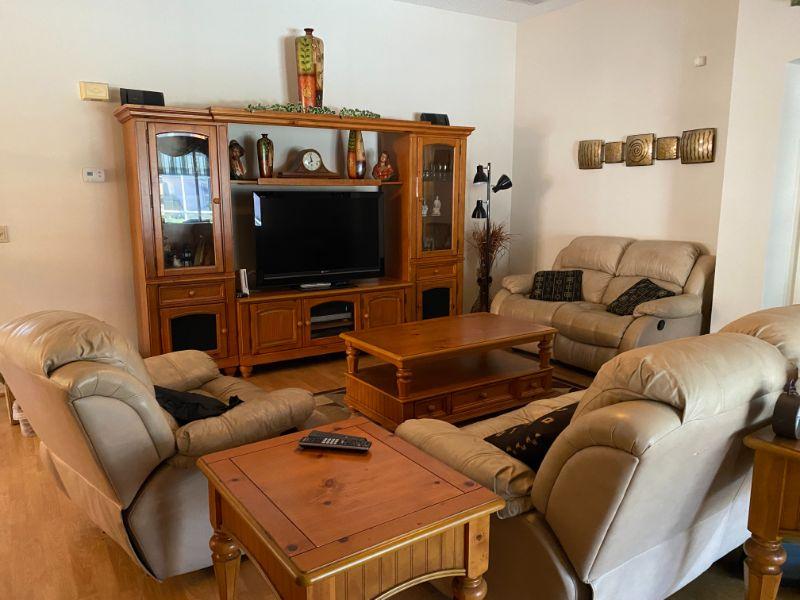 Villages Home, Golf Cart, Piano, Broyhill Furniture, King Bedroom Set