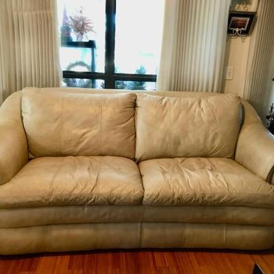 faux leather sofa $300
91 X 42 X 38