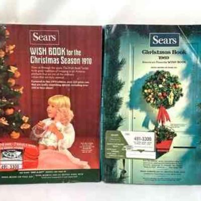 BIHY212 Vintage Sears Christmas Catalogs	2 vintage Sears Christmas catalogs. One is from 1969 & the other is from 1970.
