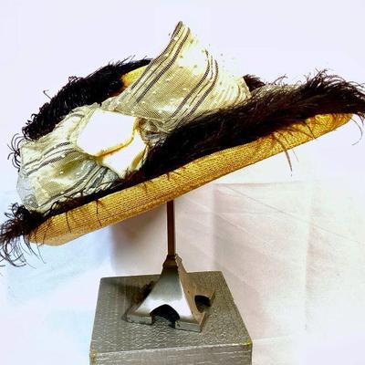 BIHY930 Antique Ladies Wide Brimmed Hat	Edwardian or Victorian hat decorated with black plumage and coordinating fabric & lace bow
