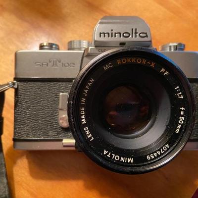 Monolta 102