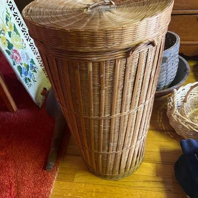 Hamper