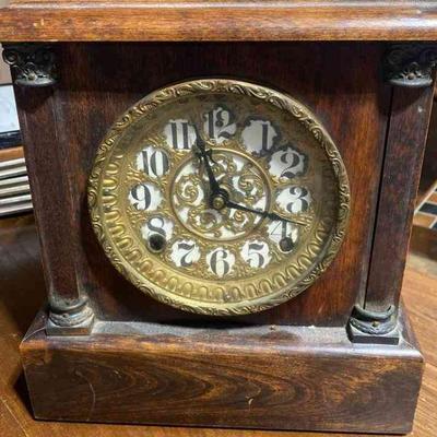 Antique Sessions Mantle Clock