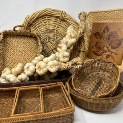 Baskets and hanging garlic 