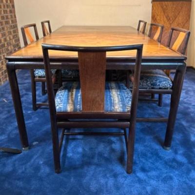 Mount Airy Dining Set 