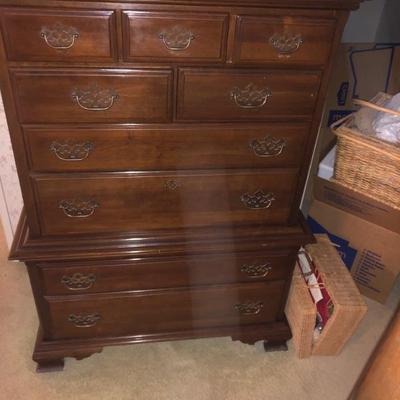 Chester Drawers to match the tasteful set
$1,800. obo