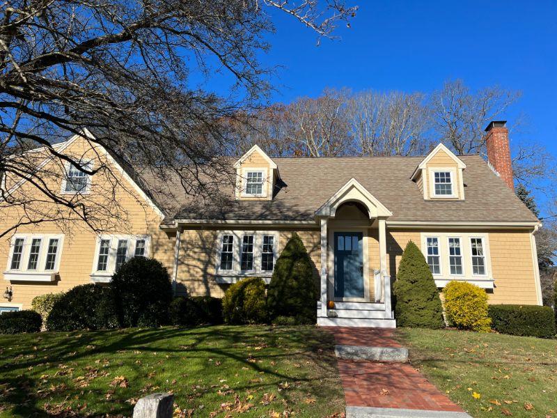 COHASSET ESTATE SALE BY LORD & LADIES