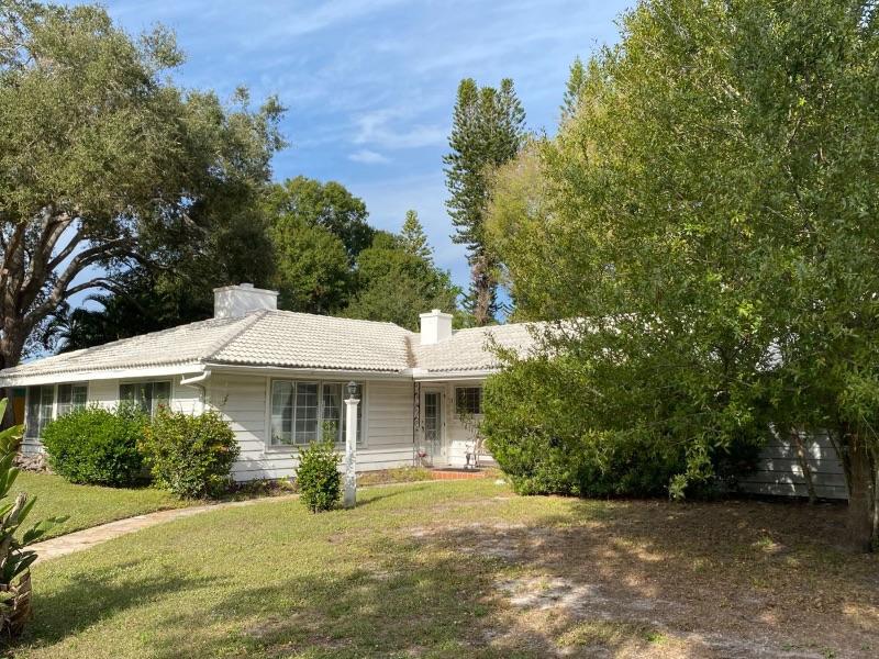 41 YEAR HOME PLACE IN WHITFIELD ESTATES