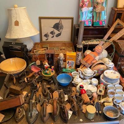 Estate sale photo
