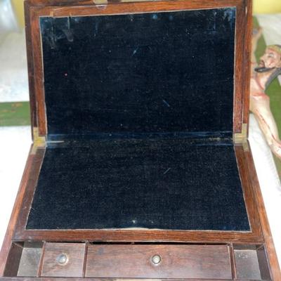 Mahogany Tavel Desk