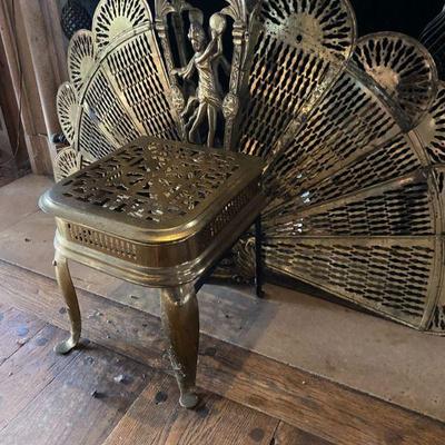 #70 Brass Footman Fire Fan