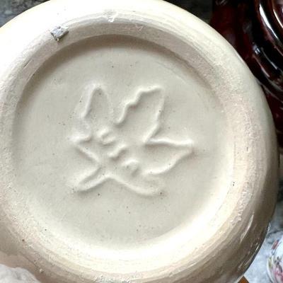 Maple Leaf Covered Crock with lid