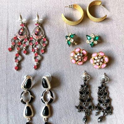 HFF025 Vintage Costume Earrings - 6 Pairs