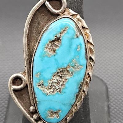 925 Silver Turquoise Ring. 11.12 grams, Size 7Â½