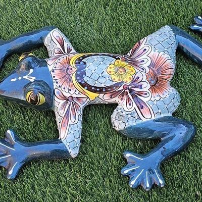 Yard Art Colorful Lizard Garden Figurine