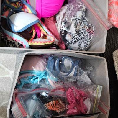 Swim Suits Sz2- xs-sm