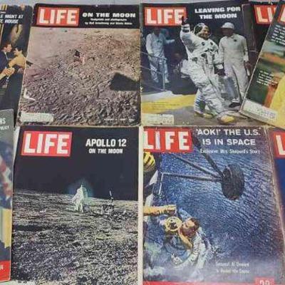 FTH204 - Vintage LIFE Magazines And More