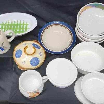 FTH012 - Assorted Kitchenware