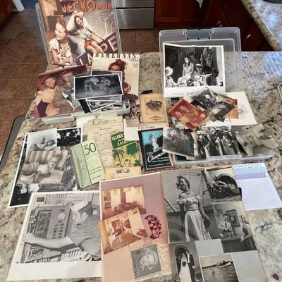 FTH532- Assorted Ephemera 