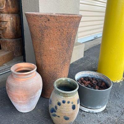 FTH389- Assorted Planter Pots