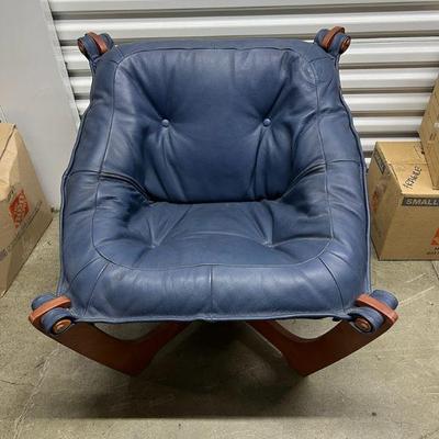 FTH436- Luna Lounge Chair