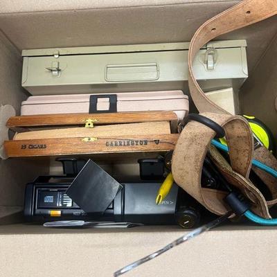 FTH040- Assorted Hand Tools & Compact Disc Player