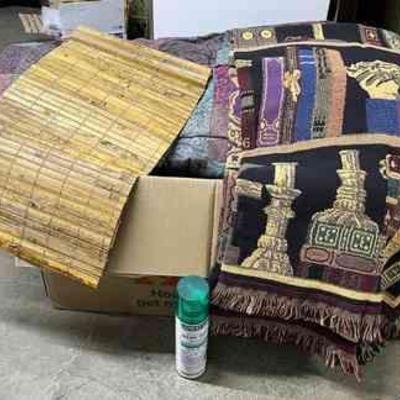 FTH492 Full/Queen Sized Comforter, Blanket & Bamboo Table Runner