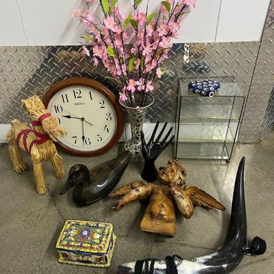 FTH341- Assorted Household Decor