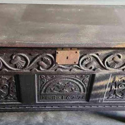 FTH361 - Vintage Dark Wood Storage Chest