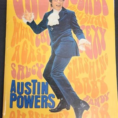 FTH090.- Austin Powers Press KitFTH091 Various Wooden Collectibles 