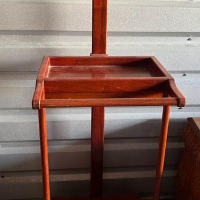 FTH363 Wooden Valet Stand