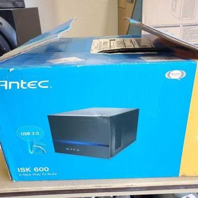 #1538 â€¢ Antec ISK 600
