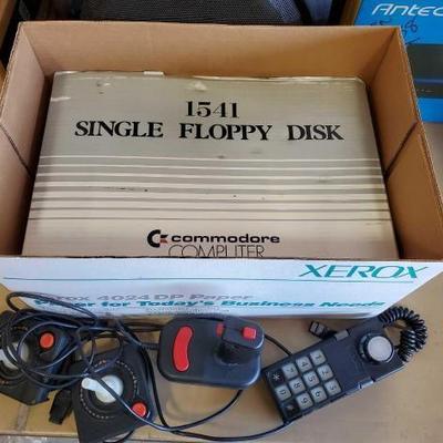 #1530 â€¢ 1541 Sigle Floppy Disk Commodore Computer and Game Controllers
