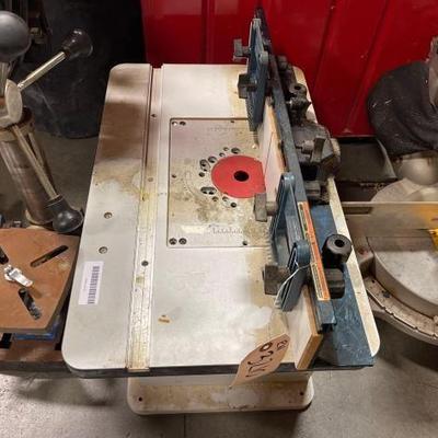 #3210 â€¢ Bosch Router Table
