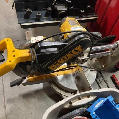 #3212 â€¢ DeWalt Sliding Compound Miter Saw
