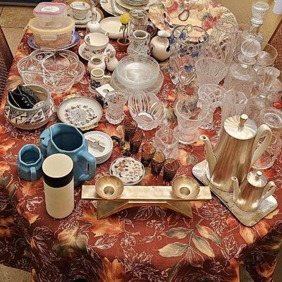 International glassware, crystal, tea sets & more!