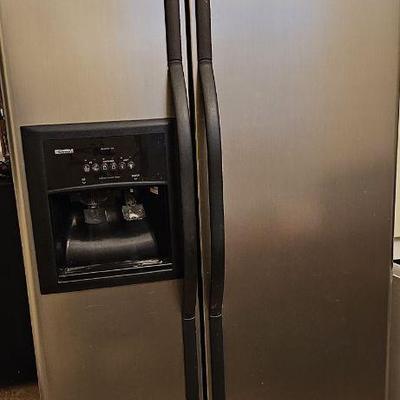 No fingerprint stainless refrigerator