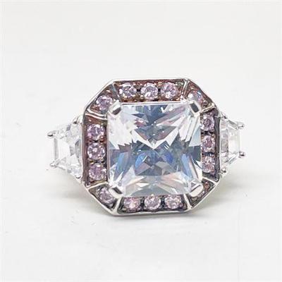 Lot 096   2 Bid(s)
Sterling Silver Pink and Clear CZ Statement Ring