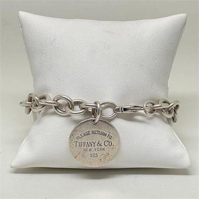 Lot 024   5 Bid(s)
Tiffany & Co Please Return To Tiffany 925 Bracelet