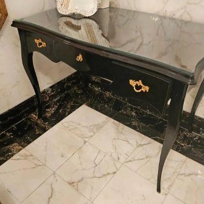 https://auctions4america.proxibid.com/Auctions-4-America/The-Famous-White-House-Demolition-Sale-Auction/event-catalog/253989