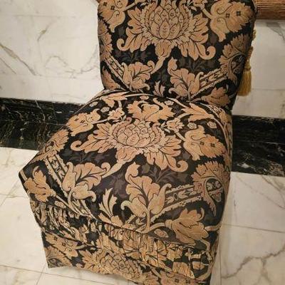 https://auctions4america.proxibid.com/Auctions-4-America/The-Famous-White-House-Demolition-Sale-Auction/event-catalog/253989