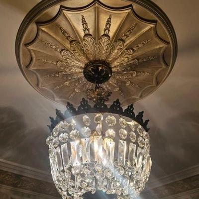 https://auctions4america.proxibid.com/Auctions-4-America/The-Famous-White-House-Demolition-Sale-Auction/event-catalog/253989