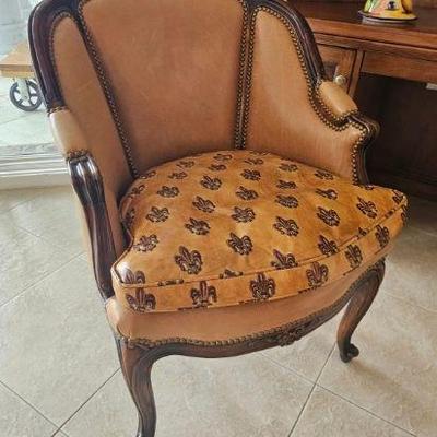 https://auctions4america.proxibid.com/Auctions-4-America/The-Famous-White-House-Demolition-Sale-Auction/event-catalog/253989