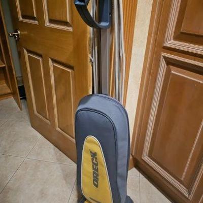 https://auctions4america.proxibid.com/Auctions-4-America/The-Famous-White-House-Demolition-Sale-Auction/event-catalog/253989